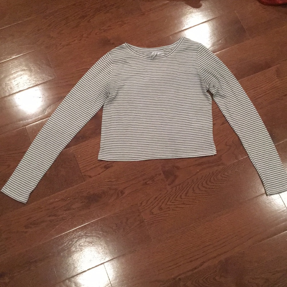 H&M Ribbed Stripe Crop Top - Picture 3 of 4